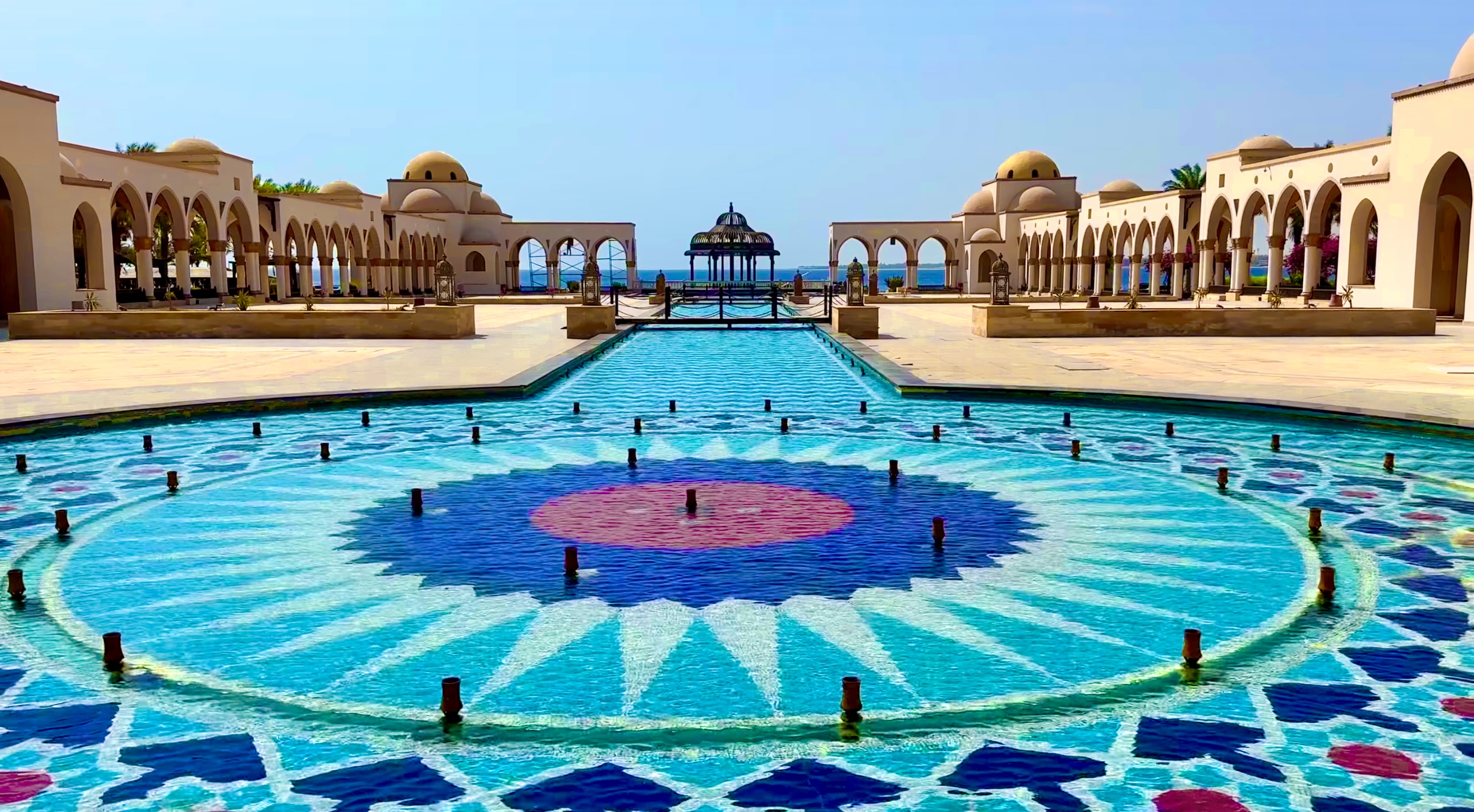 Sahl Hasheesh and Sand City